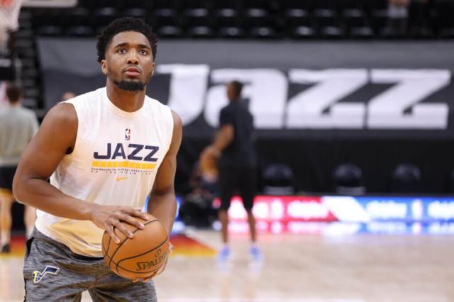 1621569265441041012.jpg Donovan-Mitchell-210520-scaled-e1621541601188-1024x682.jpg